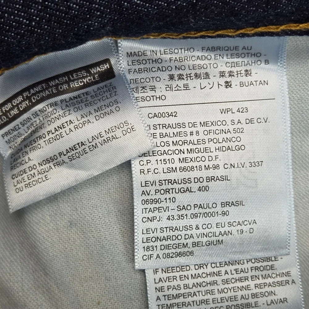 Levis 505 Jeans Mens 31x32 Dark Indigo Regular Fit Straight Leg Denim Casual